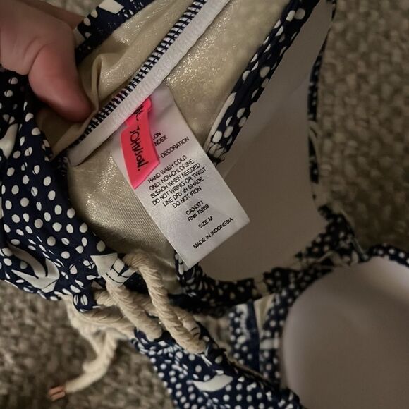 EXCELLENT CONDITION WOMENS SMALL / MEDIUM BETSEY JOHNSON AHOY BABES BIKINI SET - Picture 8 of 8